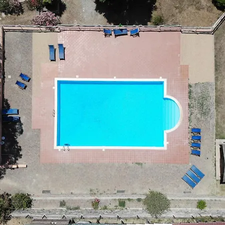 Casa Rosada - Piscina, Aria Condizionata, Terrazze E Posti Auto 아파트 마리나디캄포