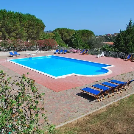 Casa Rosada - Piscina, Aria Condizionata, Terrazze E Posti Auto Apartment