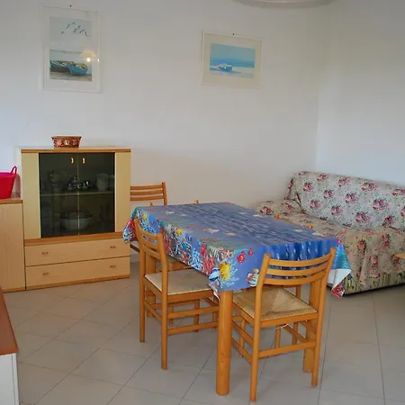 Casa Rosada - Piscina, Aria Condizionata, Terrazze E Posti Auto Apartamento Marina di Campo