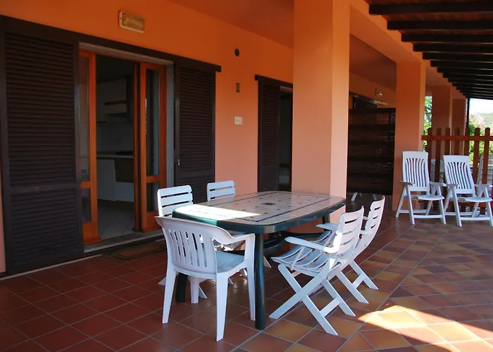 Casa Rosada - Piscina, Aria Condizionata, Terrazze E Posti Auto Marina di Campo